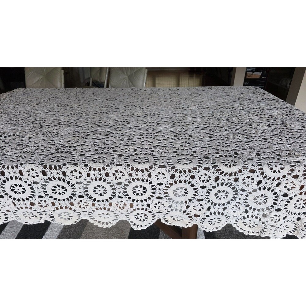 Vintage Hand Crochet Lace Tablecloth Off White Ecru Floral Medallion 86" x 72"